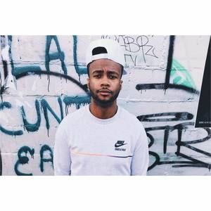 Meet your Posher, Charles